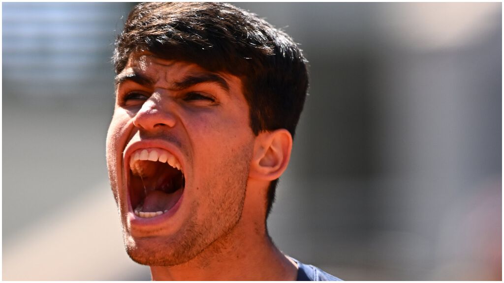  Carlos Alcaraz, durante un partido de Roland Garros (foto: Europa Press).