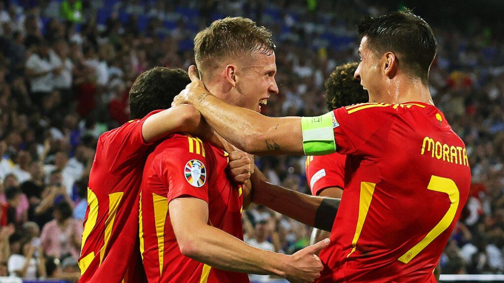  Dani Olmo puso el gol de la remontada en el España-Francia (foto: Cordon Press).