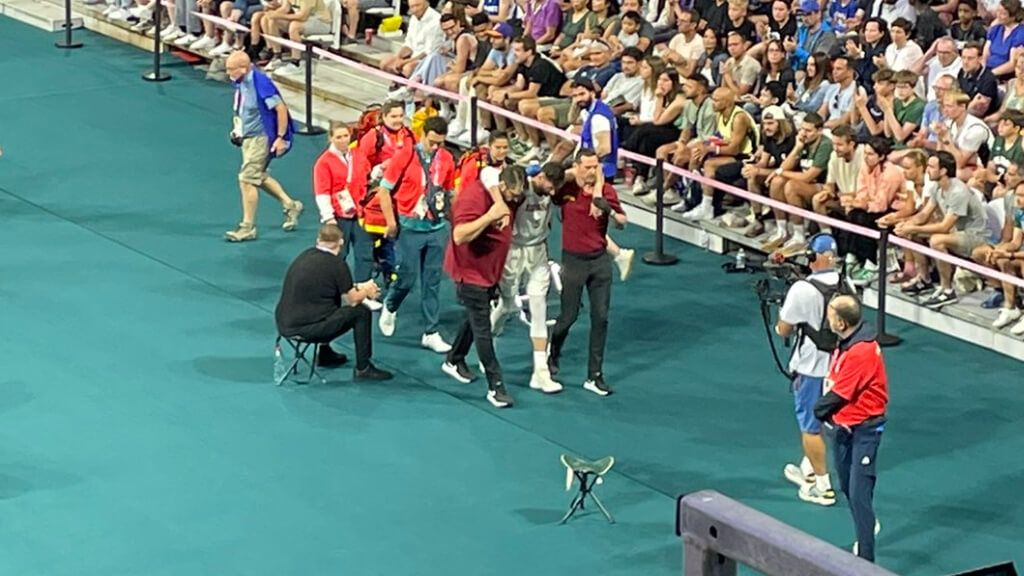  Rudy Fernández se marcha con el staff del equipo español (Redes Sociales)