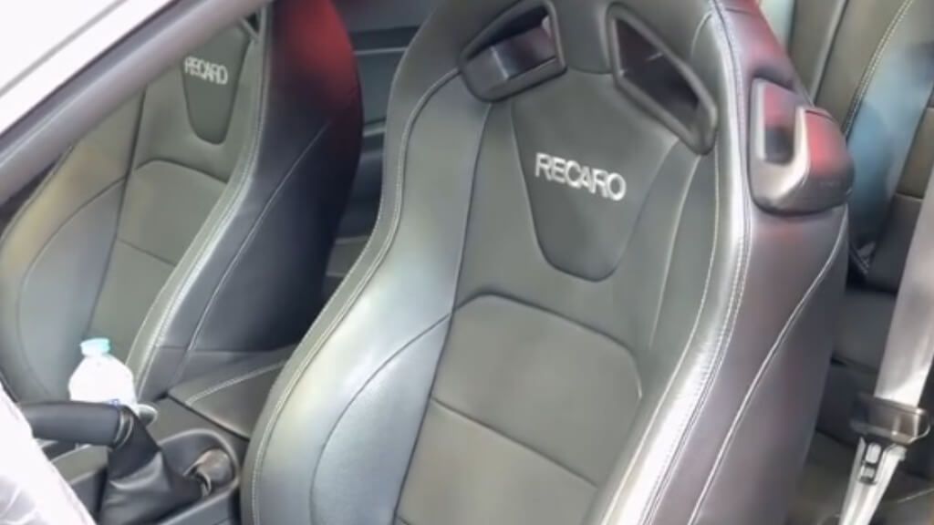  Ángel Gaitán desveló que el robo de los asientos fue la razón de colocar cámaras (captura instagram Ángel Gaitán)