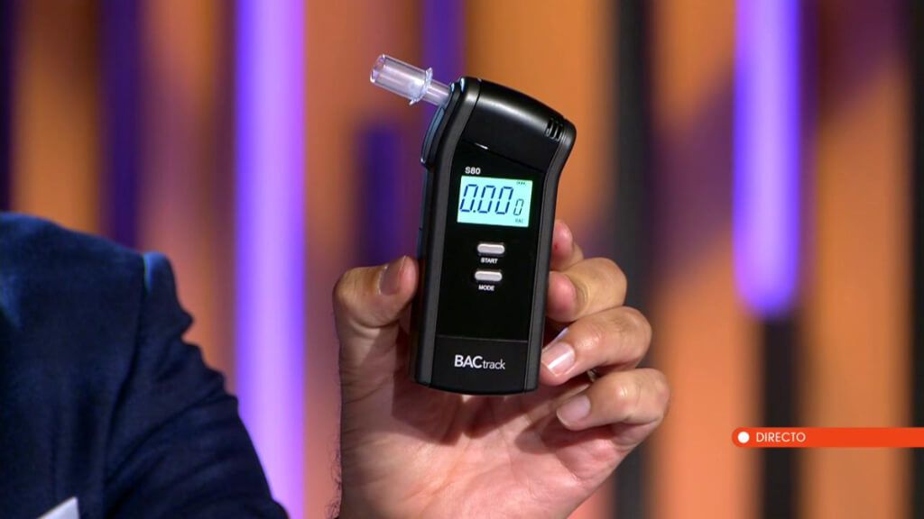  Ángel Gaitán y el doctor Cabrera hablaron también sobre los alcoholímetros (foto: captura Horizonte)