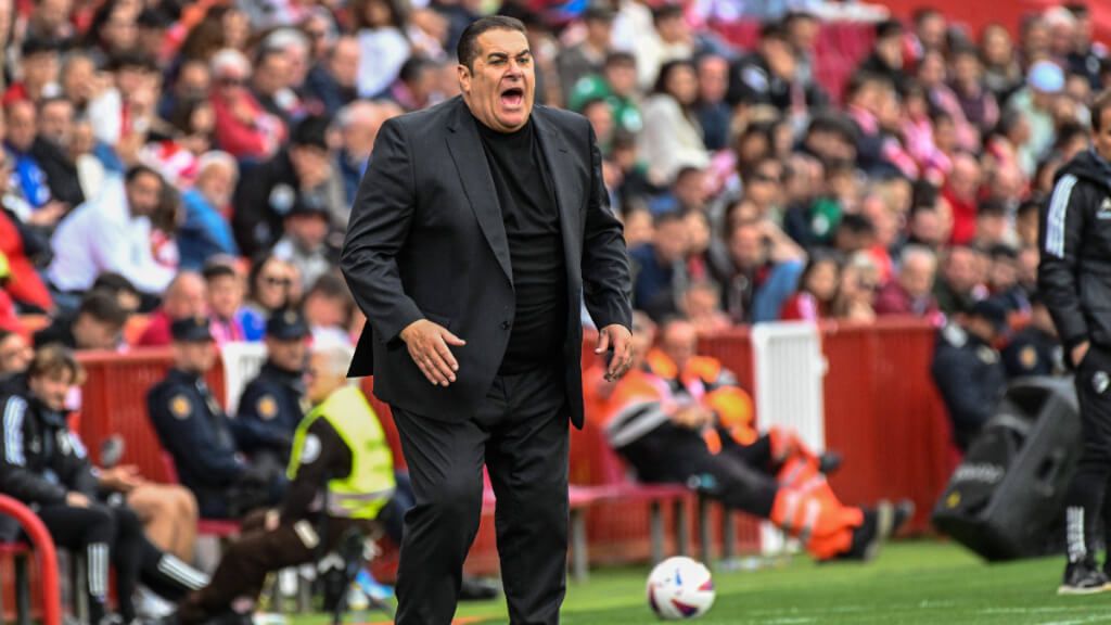 José Ramón Sandoval entrenando (Cordon Press)