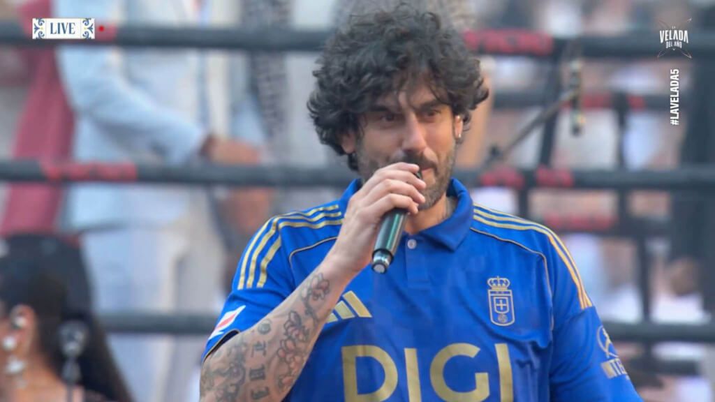  Melendi, en la Velada del año V.