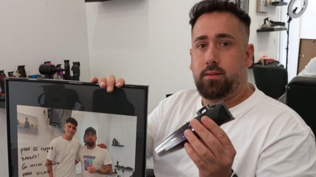 Víctor Martínez, con Carlos Alcaraz (Foto;: Víctor Martínez)