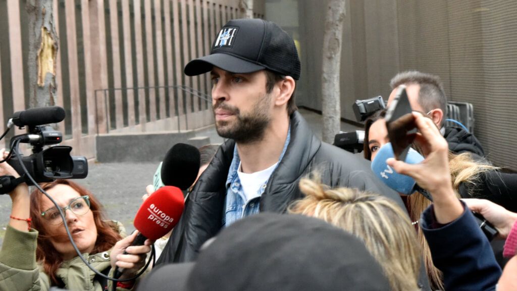  Gerard Piqué saliendo de los juzgados de Barcelona (Europa Press)