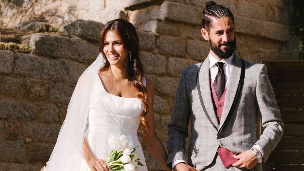  Isco Alarcón y Sara Sálamo el día de su boda (Instagram: @sarasalamo)