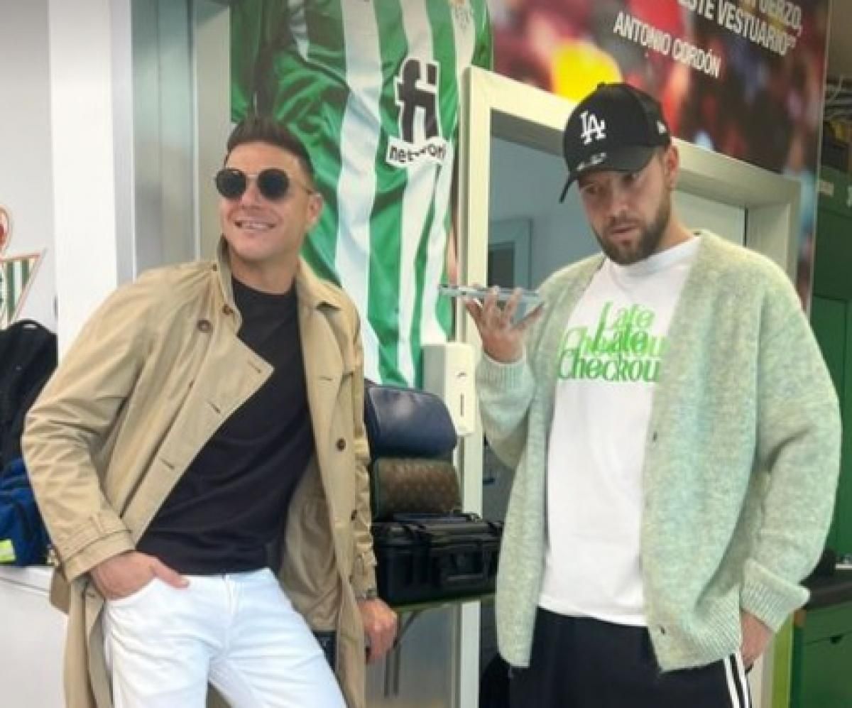 El desfile de moda de Aitor Ruibal con Joaquín. (Redes Sociales)