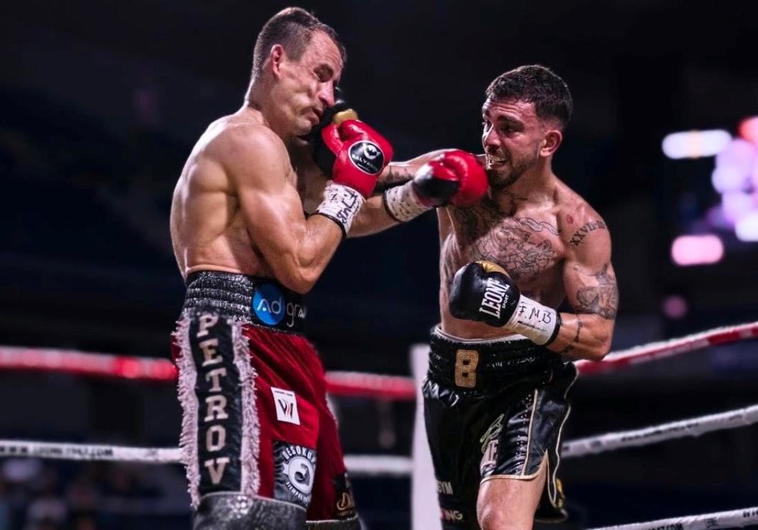  Jon Fernández volvió a enamorar al público bilbaíno del boxeo el pasado 9 de Marzo en la entretenida velada del Frontón de Miribilla.