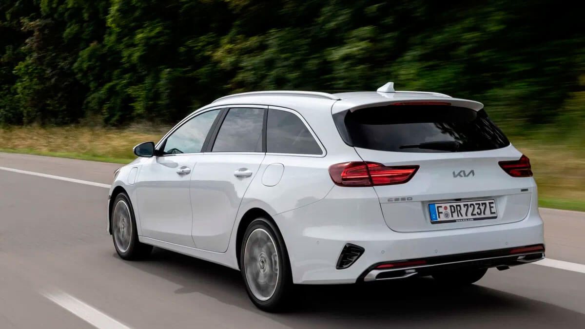  Kia Ceed Tourer PHEV 2025