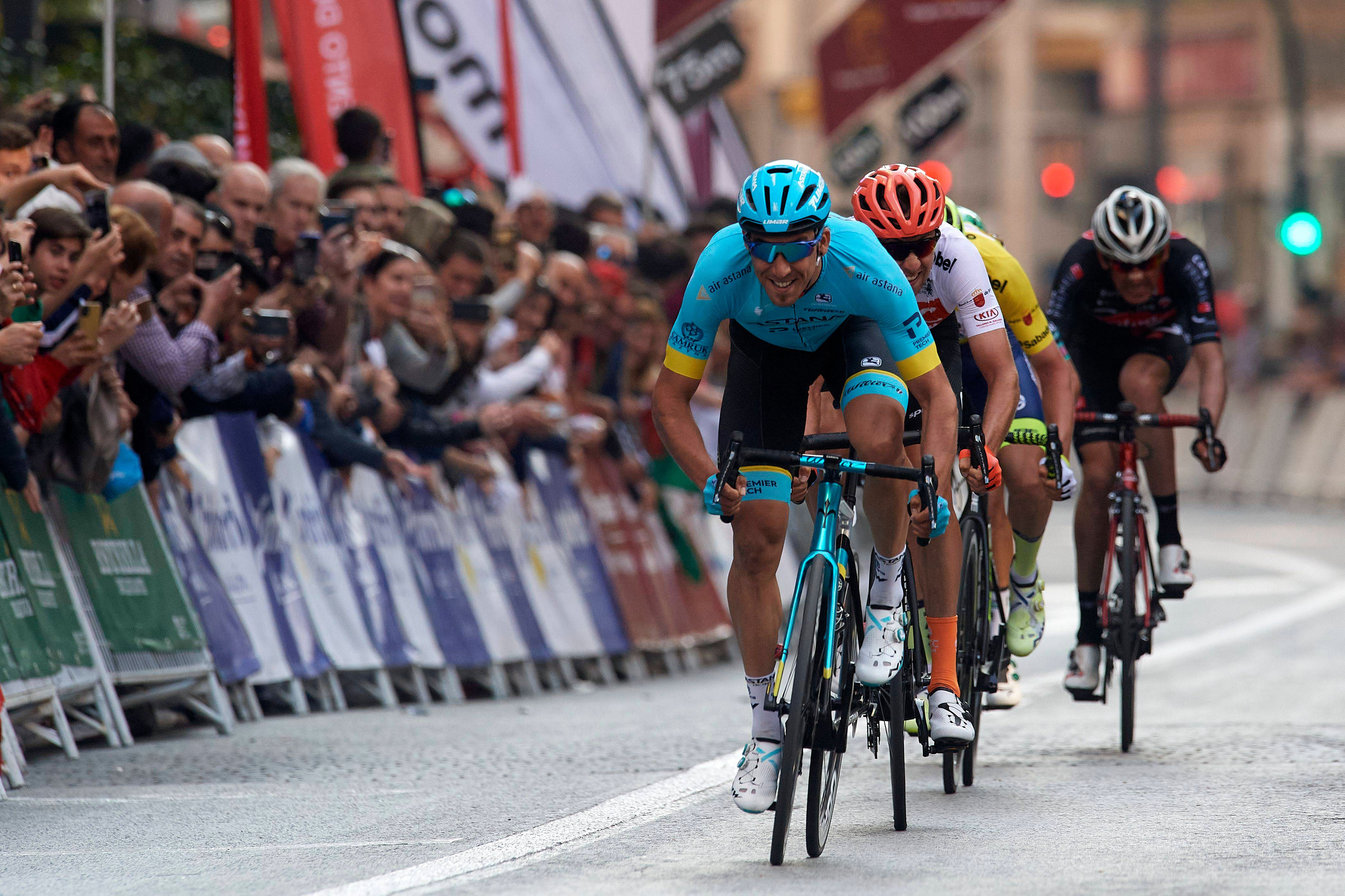  Ciclistas durante La Vuelta a Murcia 2020.