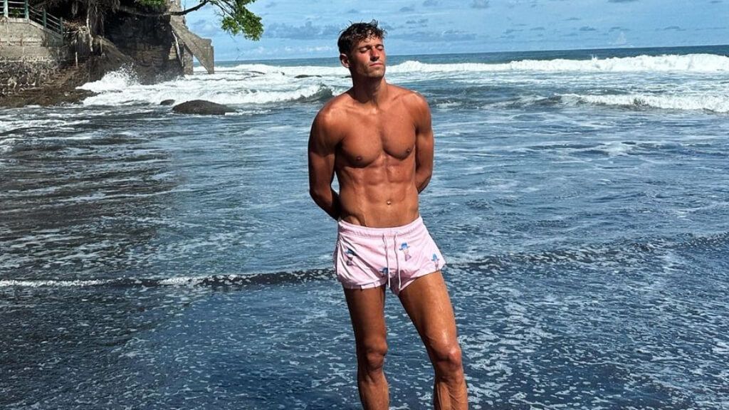  Marcos Llorente de vacaciones en El Salvador (Fuente: @marcosllorente)