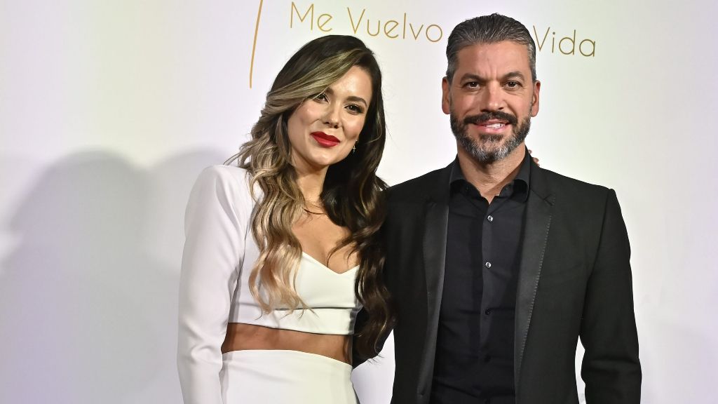  Lorena Gómez junto a René Ramos (Cordon Press)