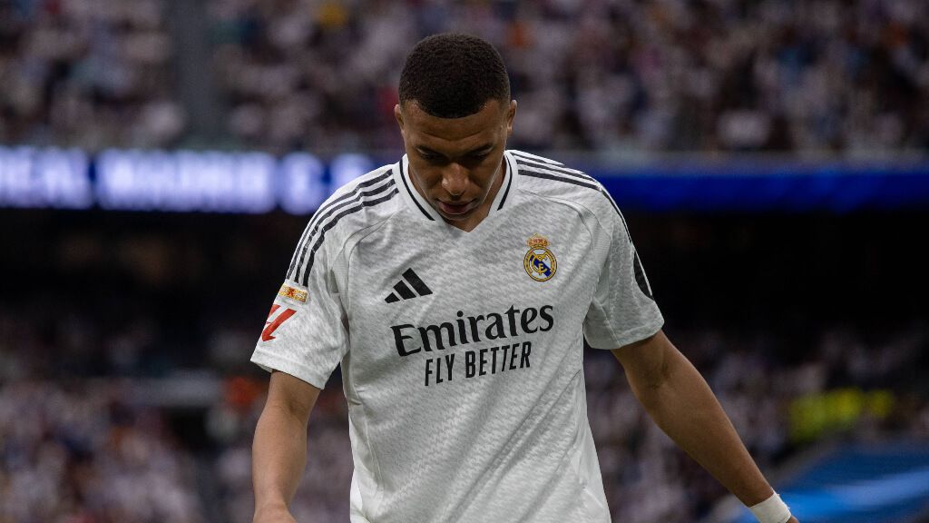  Kylian Mbappé durante un partido con el Real Madrid (Fuente: Cordon Press)