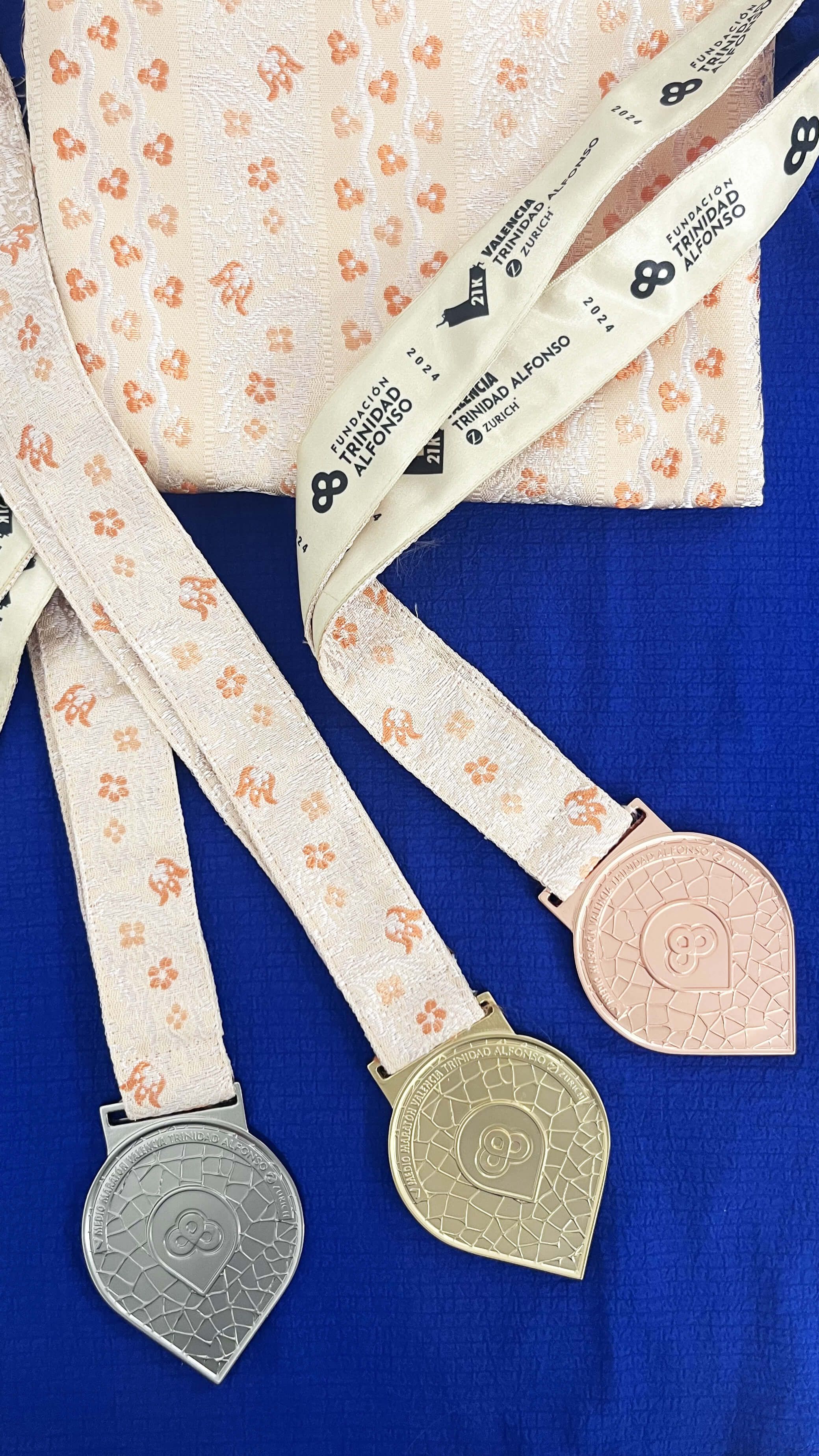  medallas del Maratón y Medio Maratón