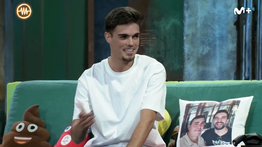 Miguel Gutiérrez en su visita a 'La Resistencia' (@LaResistencia)