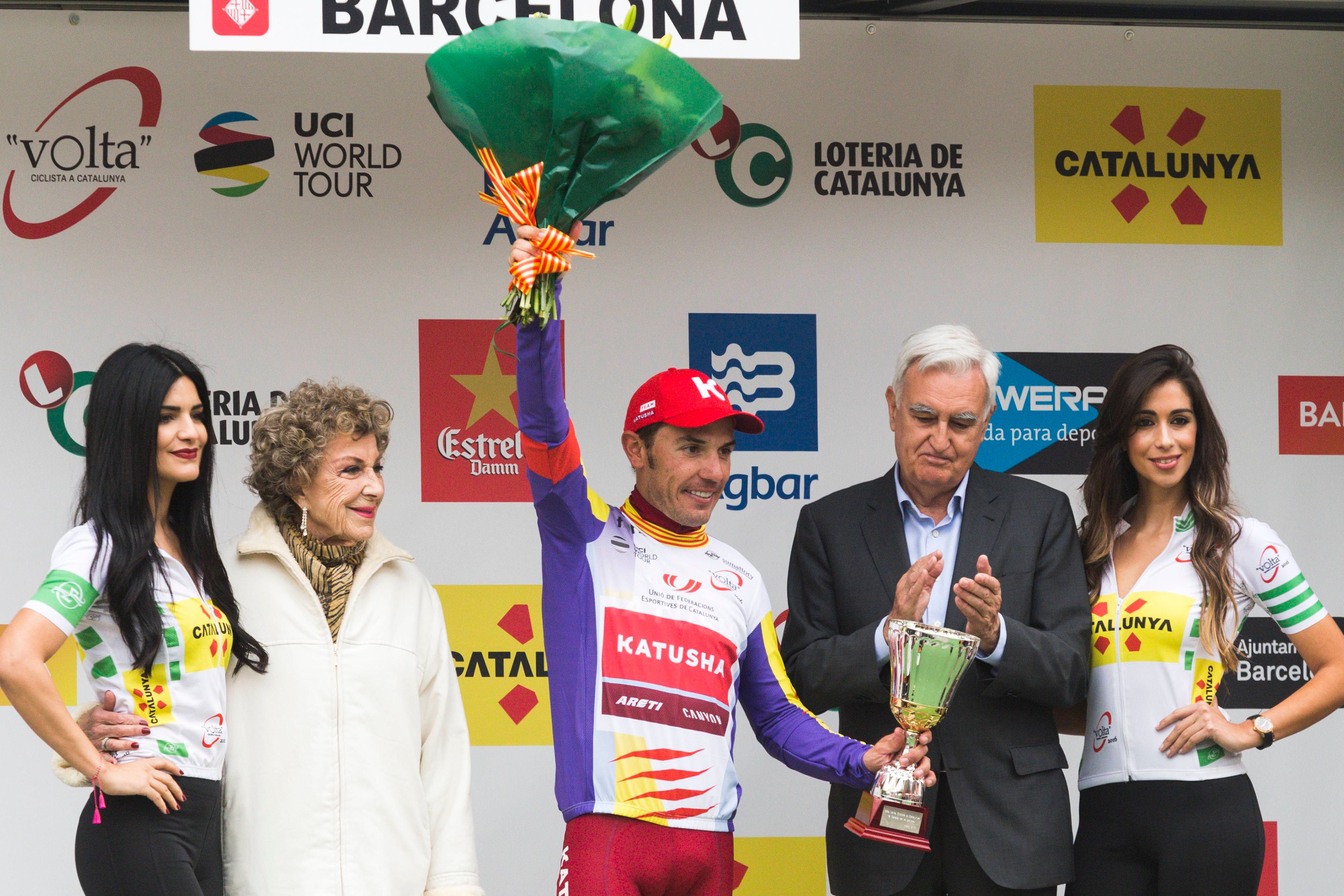  'Purito' Rodríguez en el podium de la Vuelta de Cataluña 2016.