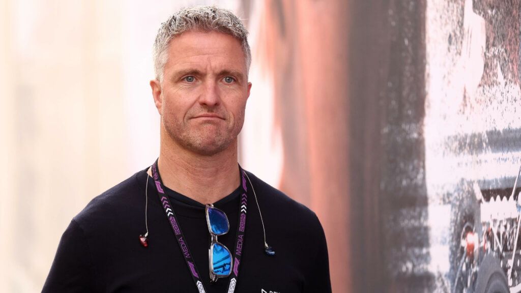  Ralf Schumacher, posando (RR.SS)