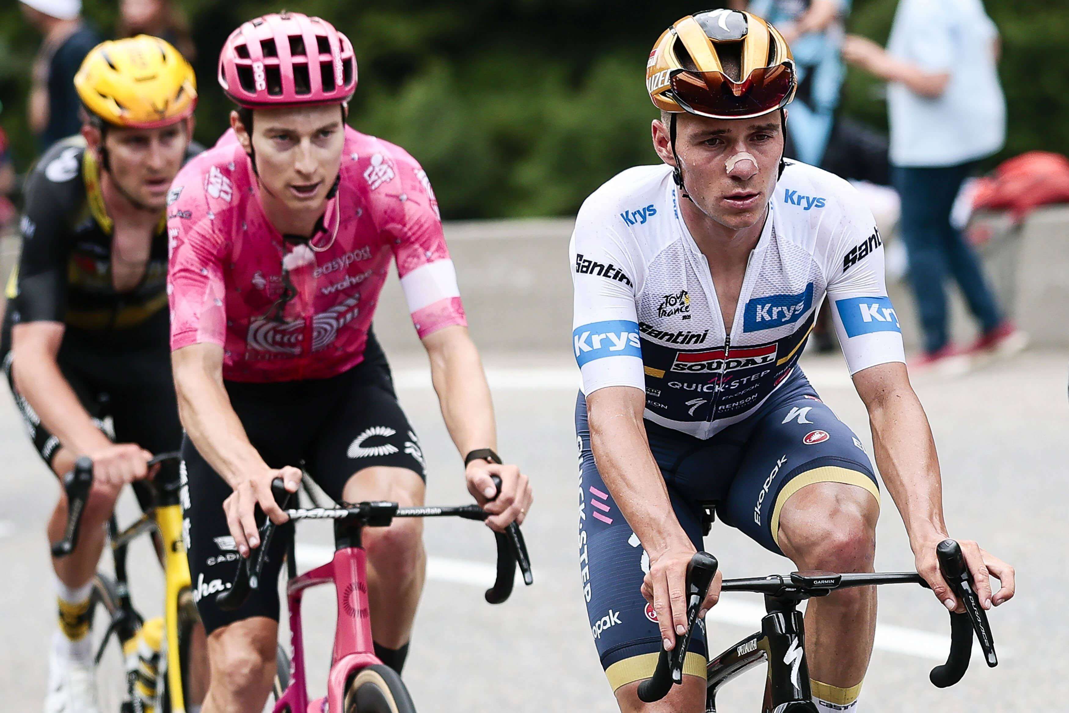  Remco Evenepoel, en la subida al Tourmalet antes de abandonar el Tour.