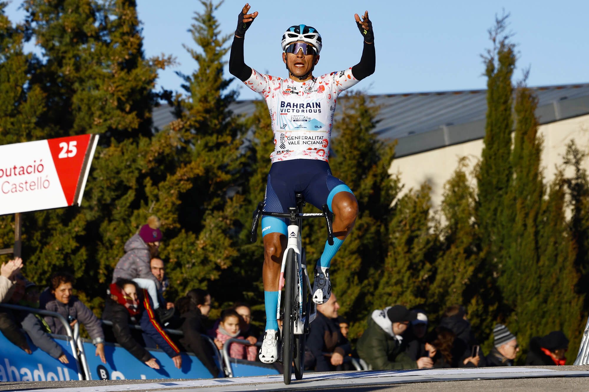 Santiago Buitrago conquista la Etapa Reina y se viste de líder en la Volta