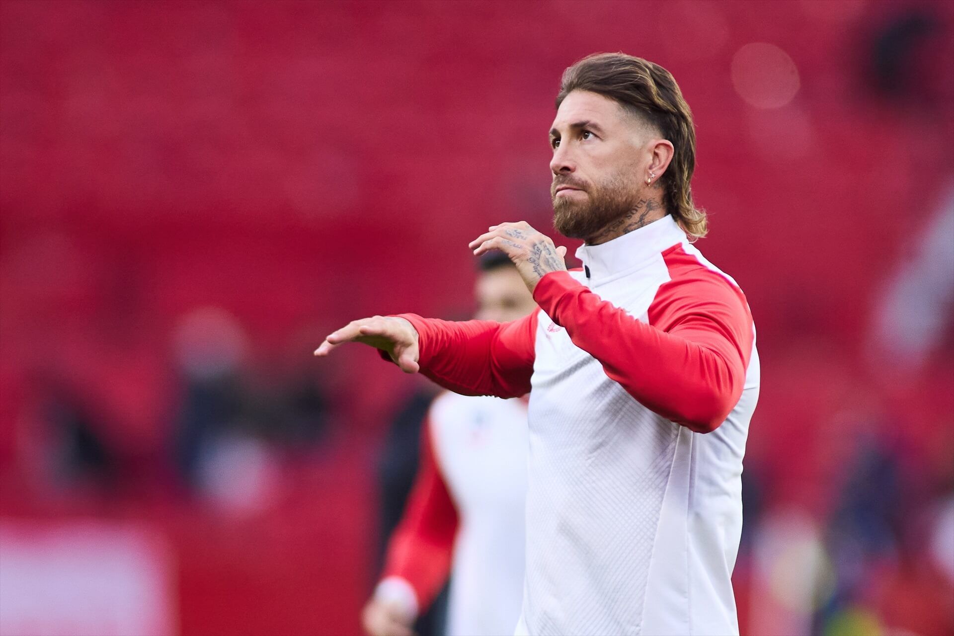 Sergio Ramos en un calentamiento con el Sevilla