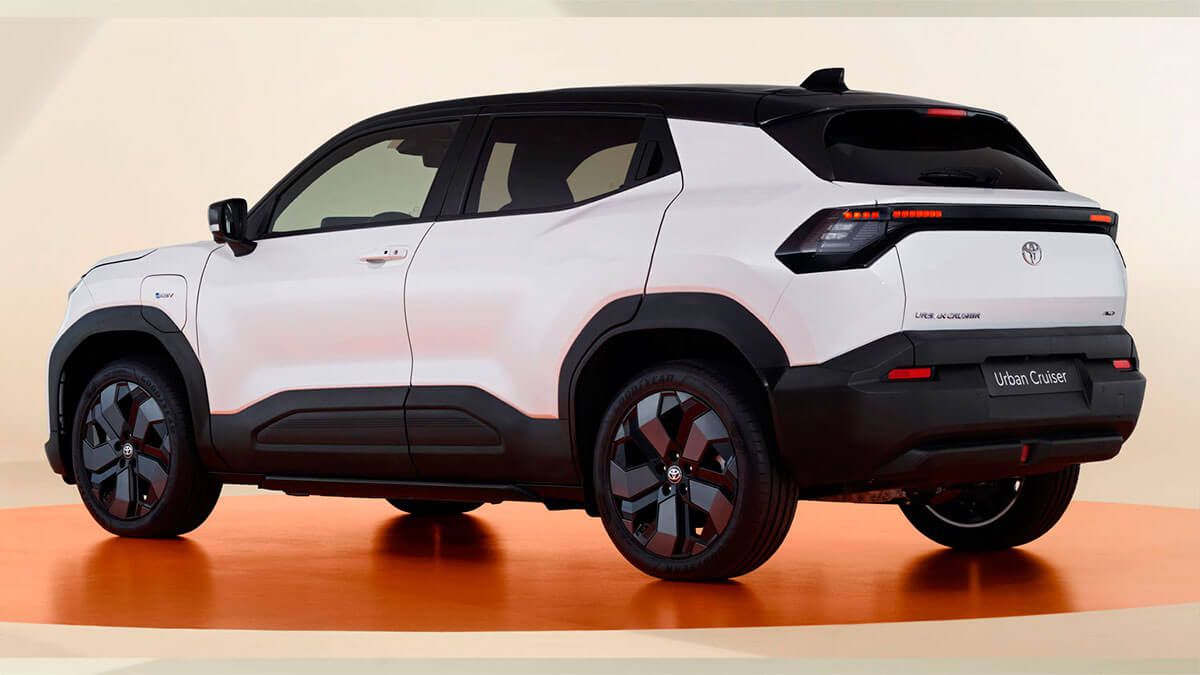  Toyota Urban Cruiser