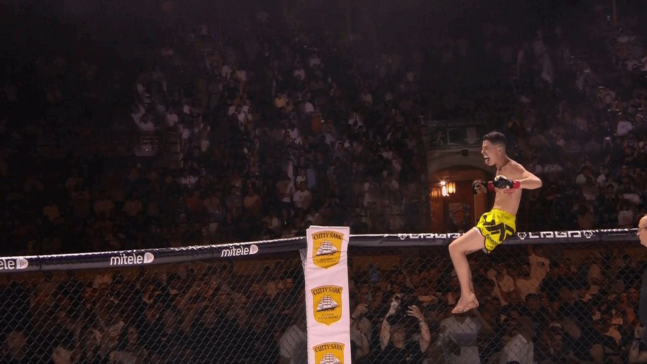  Leo Climent, celebrando su victoria sobre Pablo Balderas