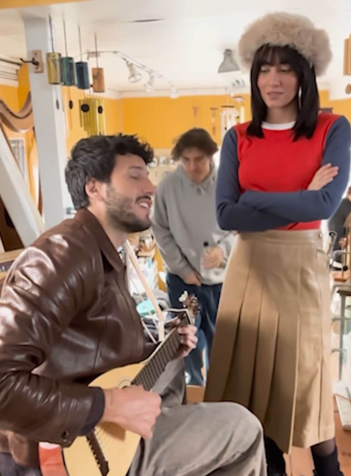  Aitana y Sebastián Yatra en Islandia