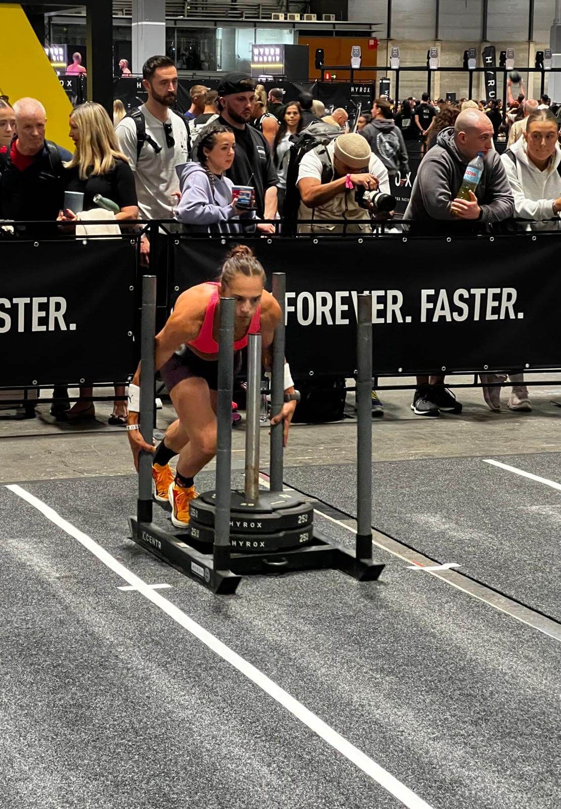  María Pujol, en un ejercicio durante el Hyrox Madrid.