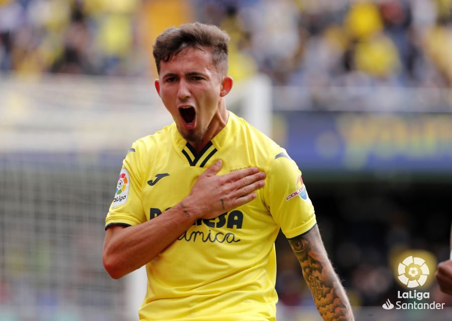 Yeremy Pino, celebrando uno de sus goles en el Villarreal-Espanyol.