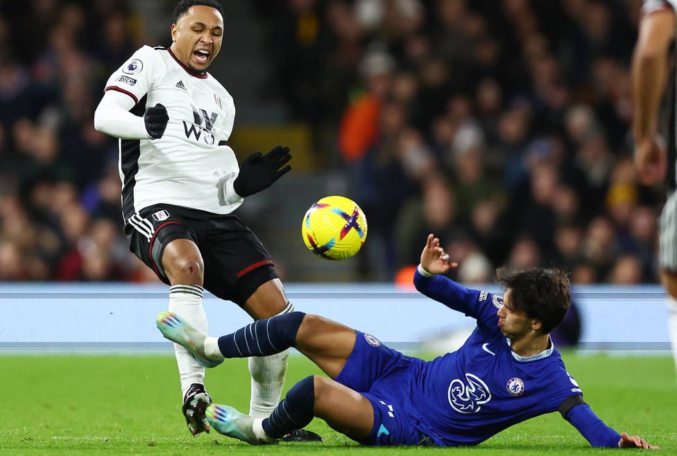  Joao Félix expulsado con el Chelsea.jpg