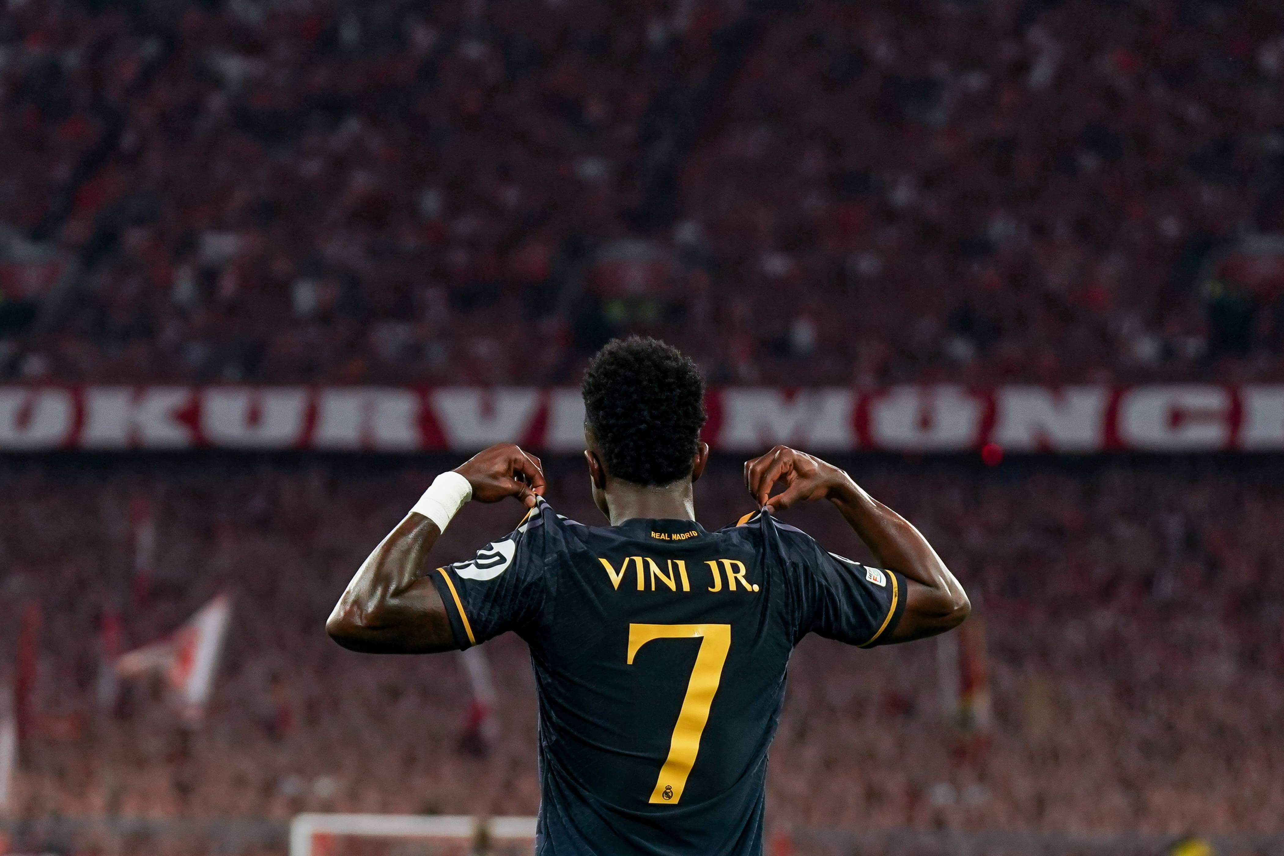  Vinícius celebra un gol en el Bayern-Real Madrid.