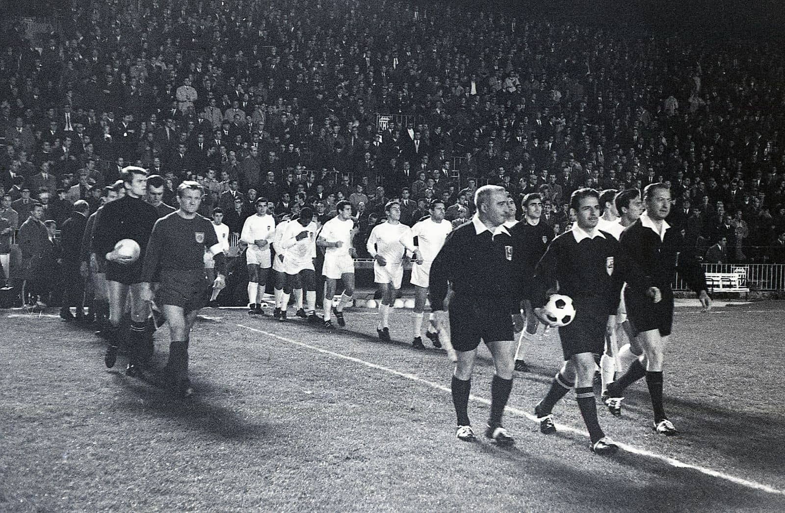  Beckenbauer en Mestalla