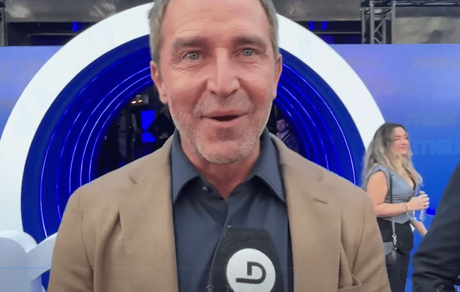 Fernando Gil atiende a ElDesmarque