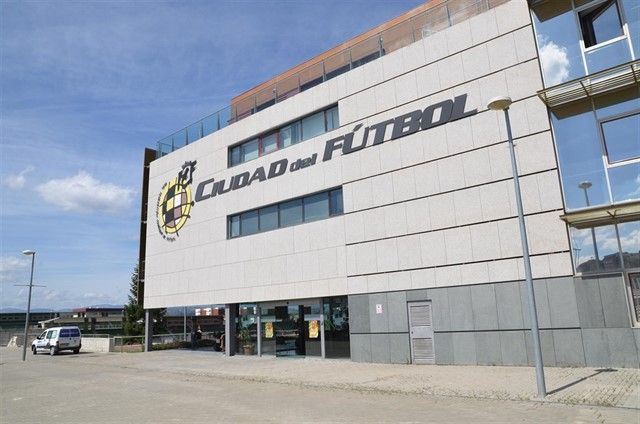  Luis de la Fuente dio la lista desde La Ciudad del Fútbol de las Rozas.