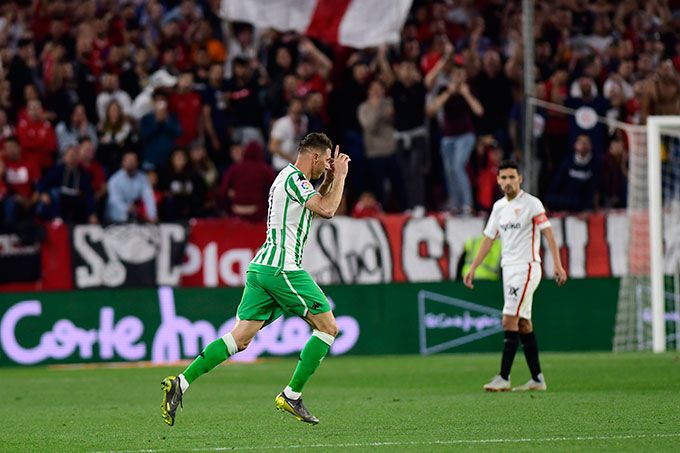  Joaquín, durante el Sevilla-Betis.