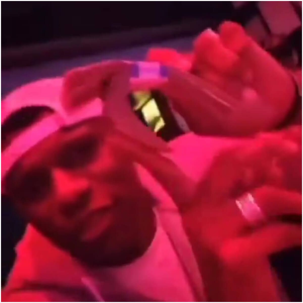  Los jugadores de Ecuador en un club de striptease (Fuente: @LaDataEc)