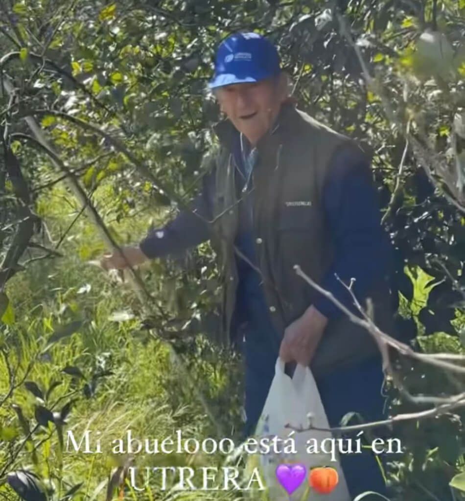 El abuelo de Dani Ceballos, en Utrera con el futbolista