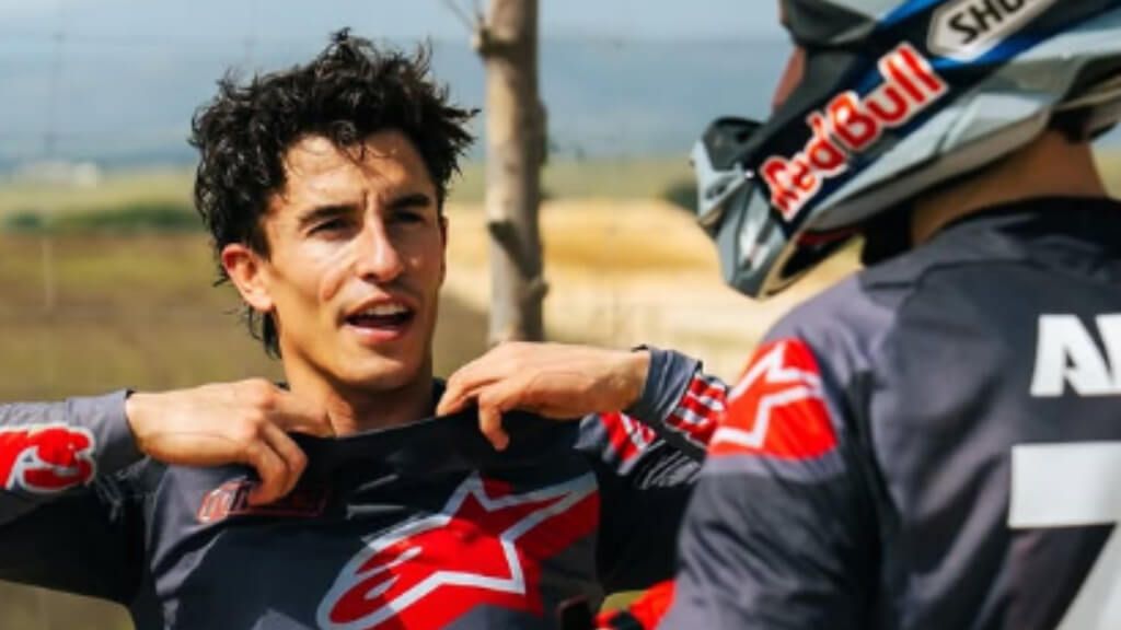  Álex y Marc Márquez, entrenando motocross tras el GP de Austin.