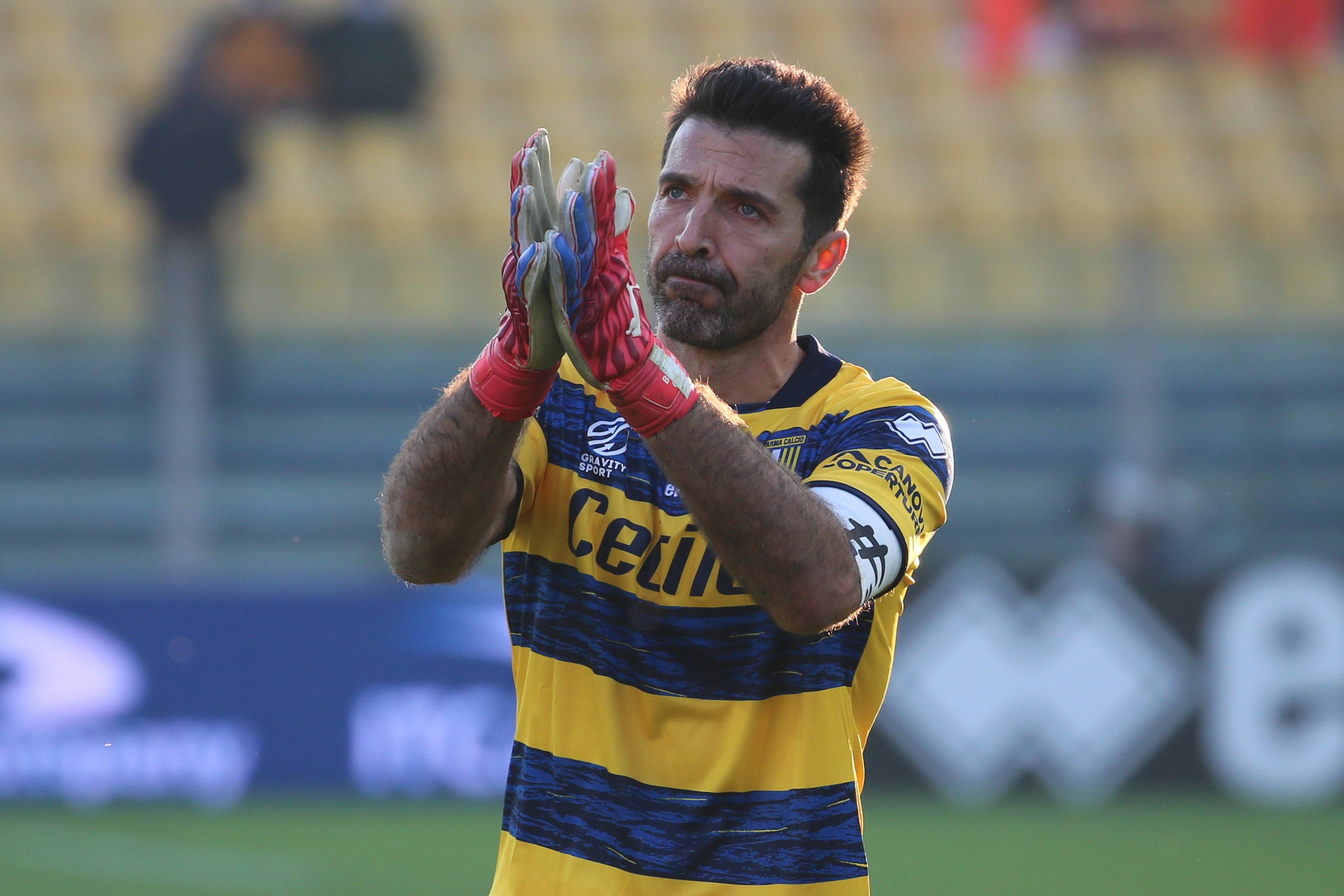  Gianluigi Buffon, durante un partido con el Parma.