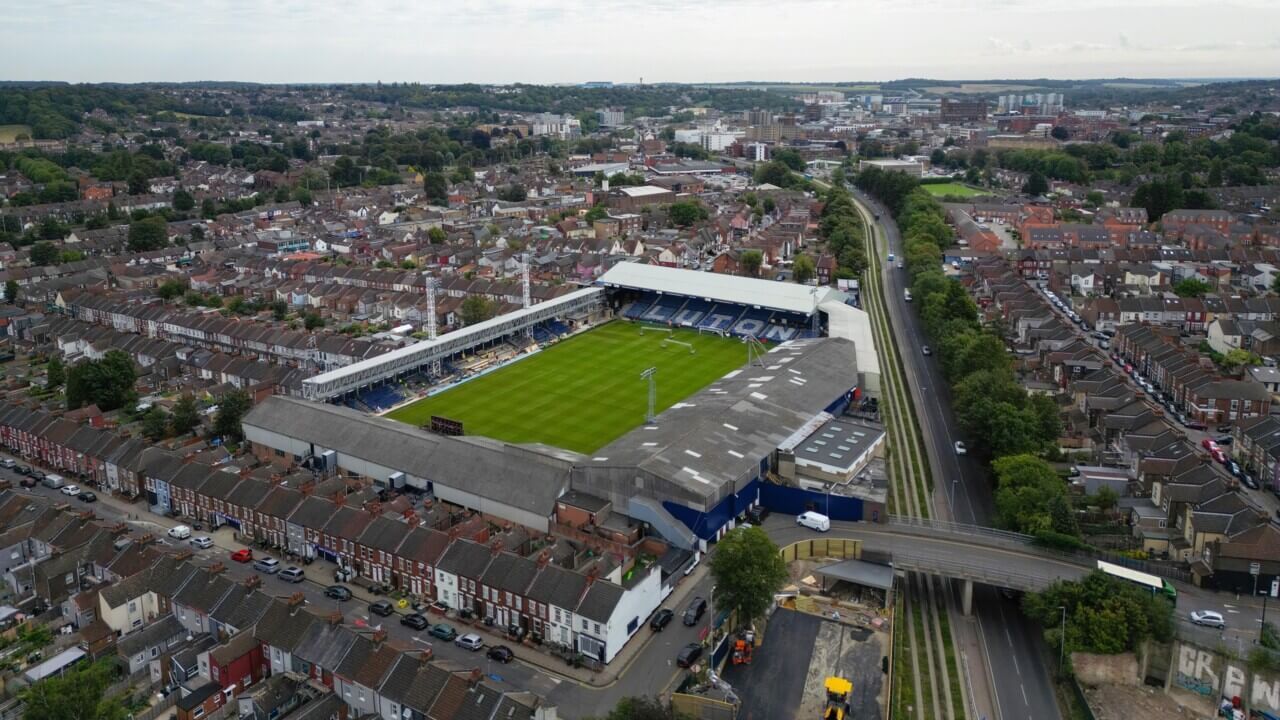 Kenilworth Road, estadio del Luton Town FC.