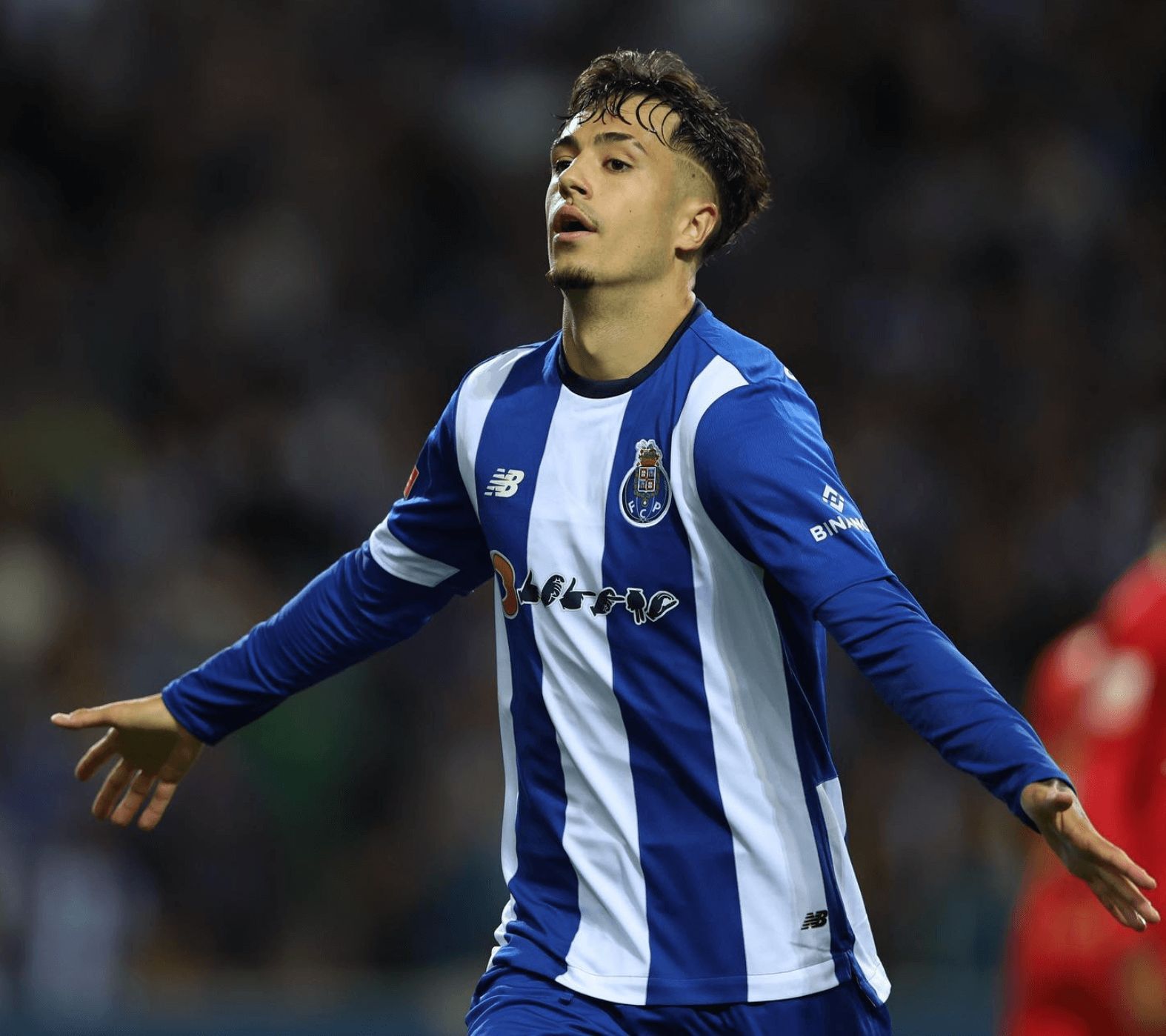 Iván Jaime celebra su único gol con el Oporto.