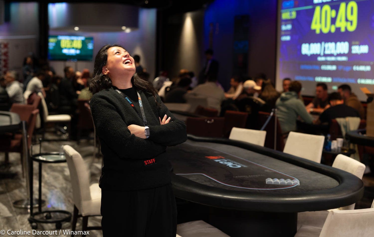 Jachara, de Winamax, observa la mesa final