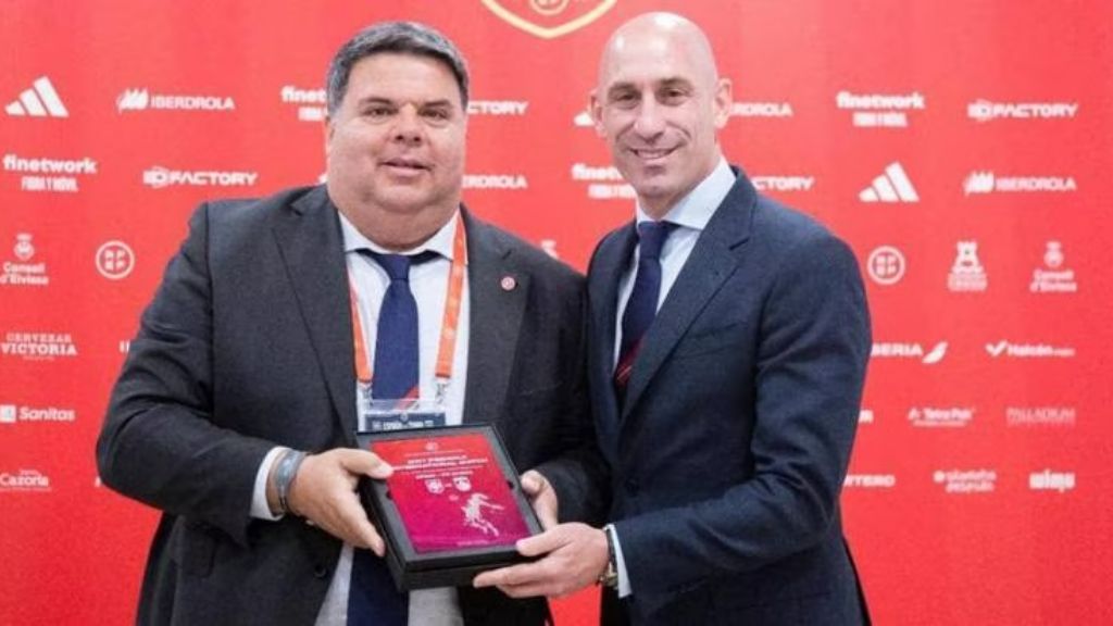  Josep Sansó junto a Luis Rubiales (RFEF)