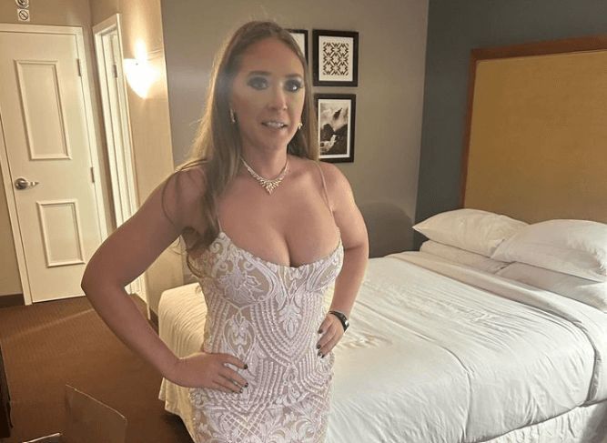 La actriz Kagney Linn Karter, encontrada muerta en su casa.