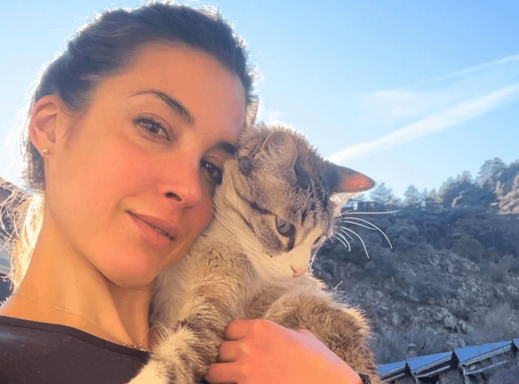  Leo Margets, apasionada de sus gatos