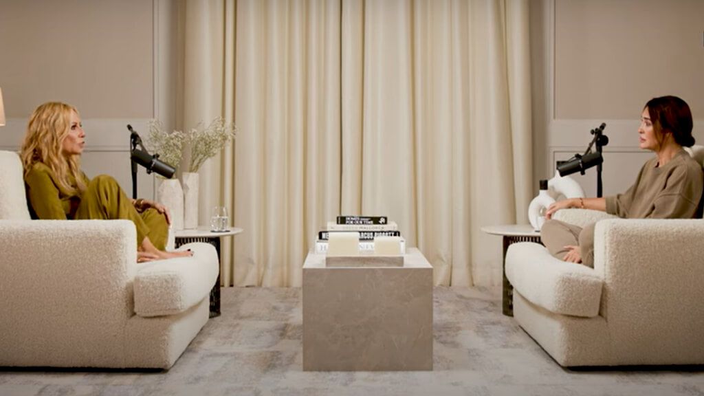 Marta Sánchez y Vicky Martín Berrocal en el podcast 'A solas con...' (Podium Podcast')