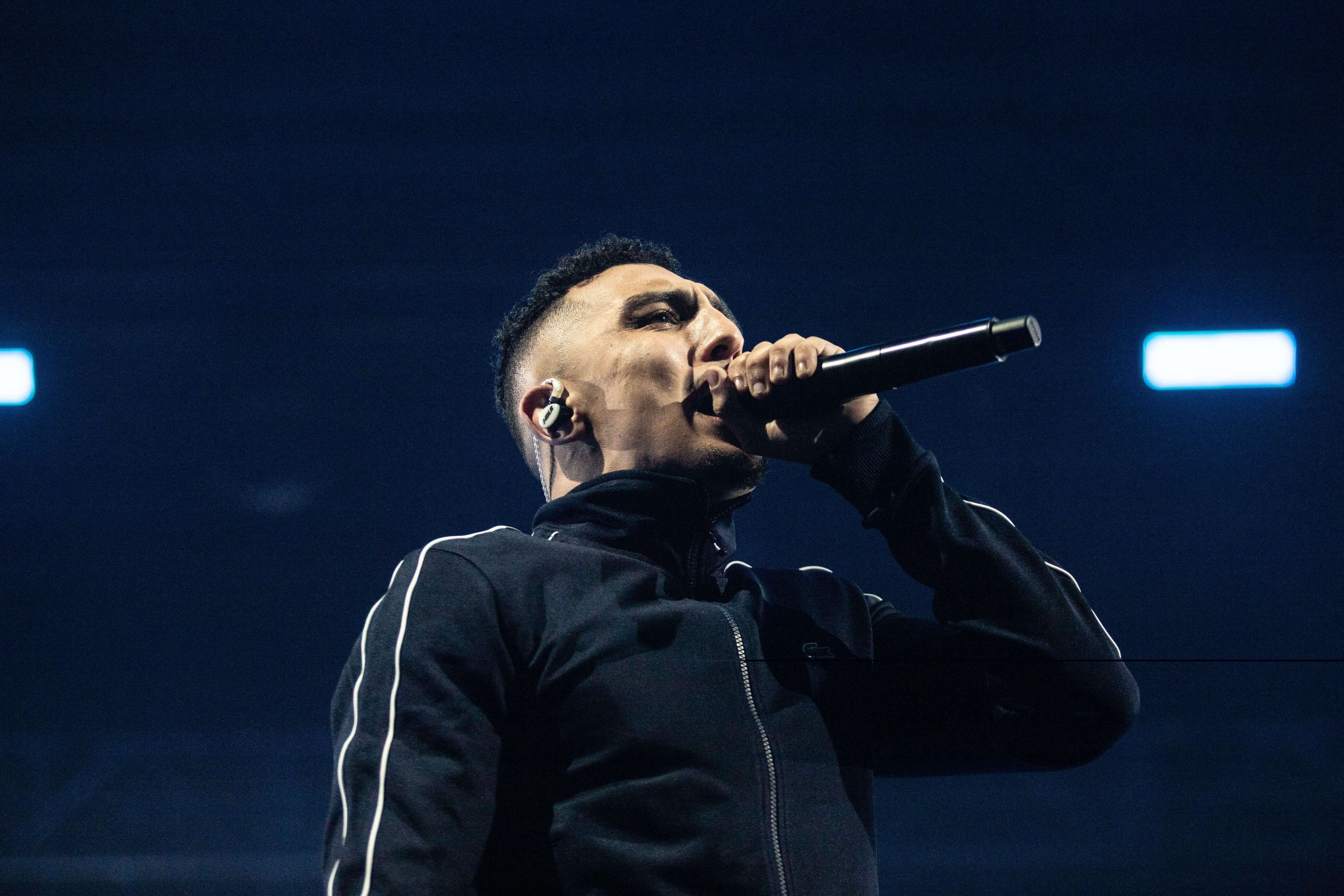 Morad durante un concierto en Barcelona,