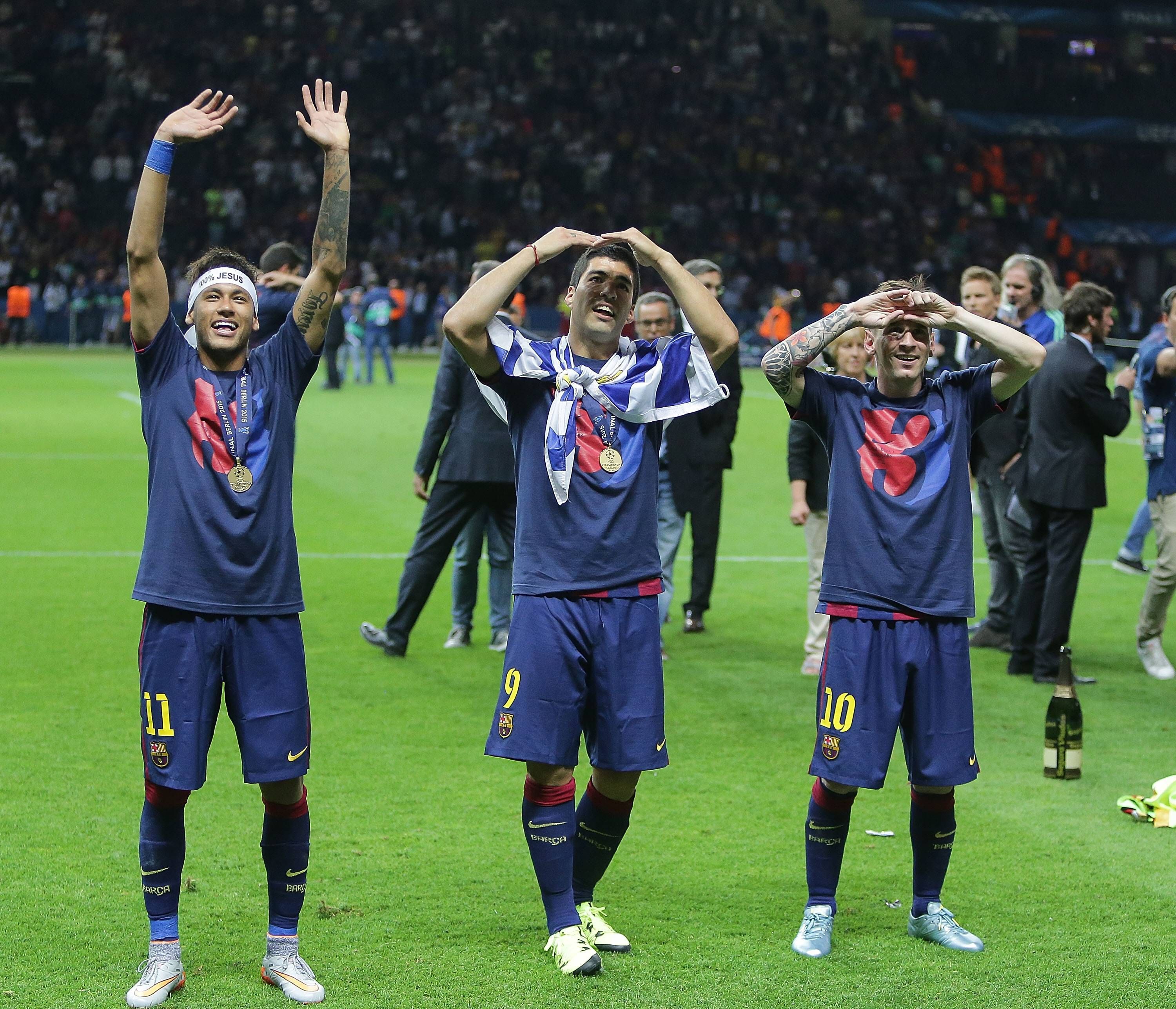 Neymar junto a Messi y Luis Suárez