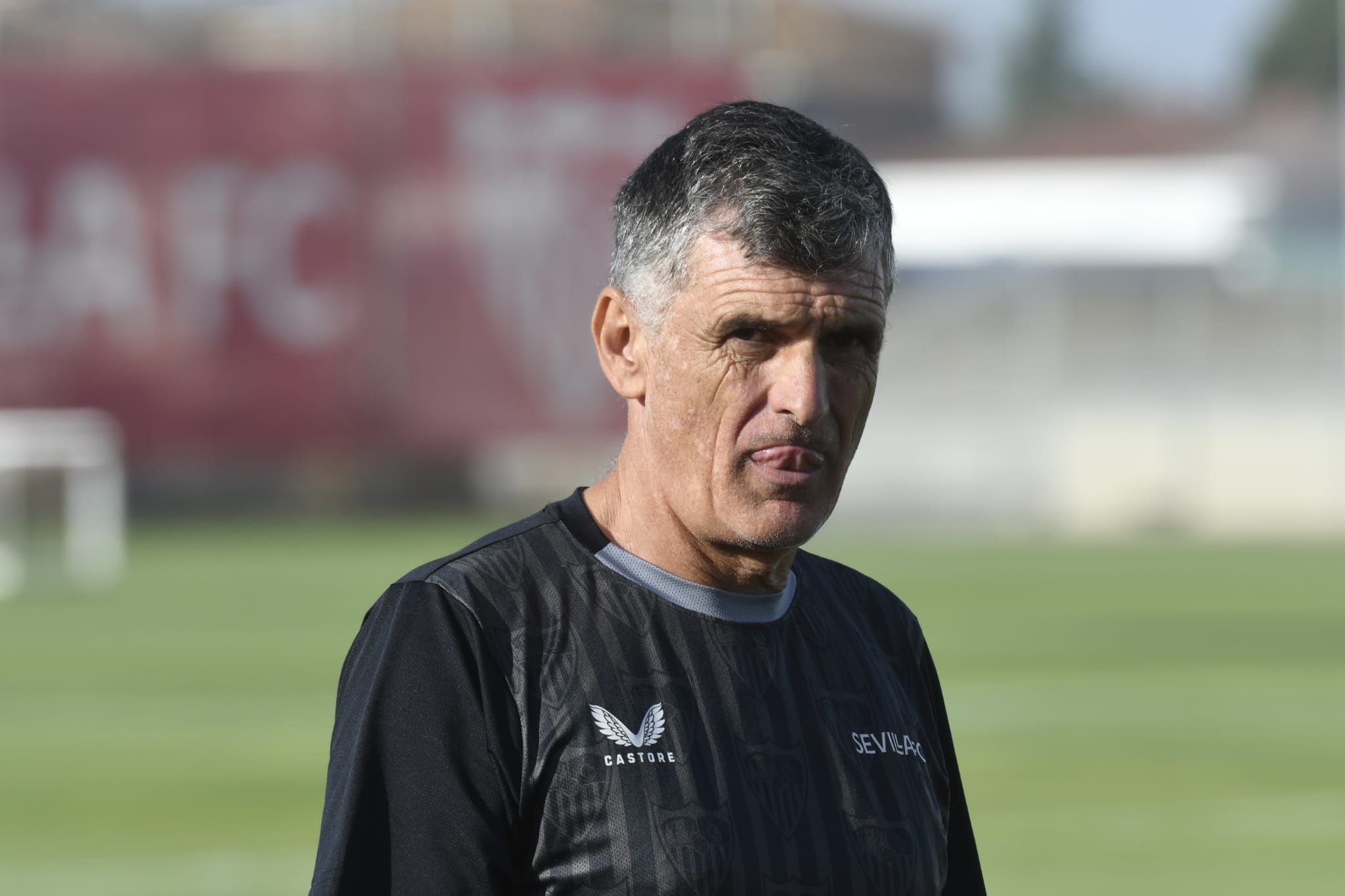  José Luis Mendilibar, en el entrenamiento del Sevilla.