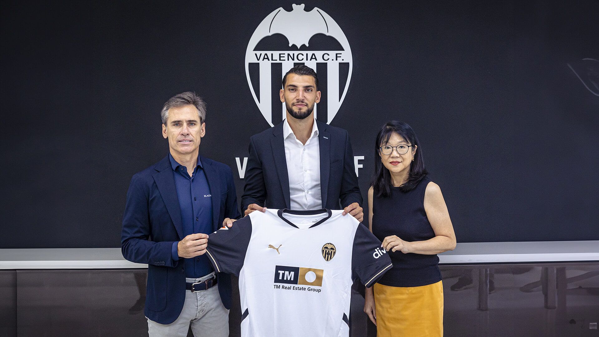  Rafa Mir firmó con el Valencia CF el pasado 11 de julio.